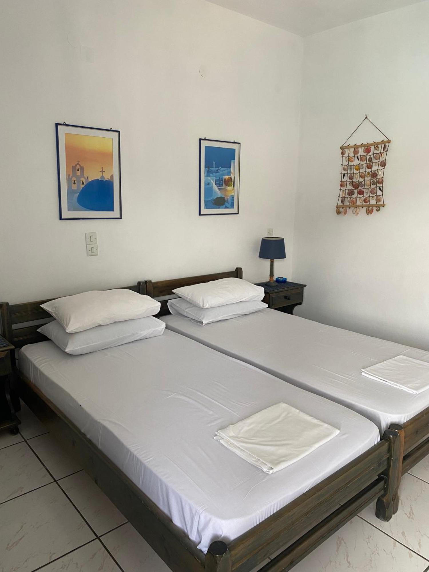 Vrahos Rooms - Studios Alopronia Esterno foto